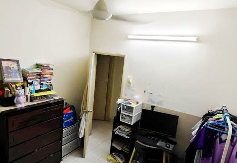 Vista Millennium Condominiums