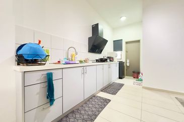 Setia Warisan Tropika (Belladonna)