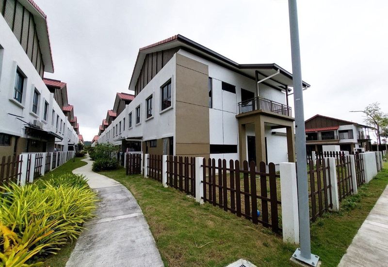 Setia Warisan Tropika