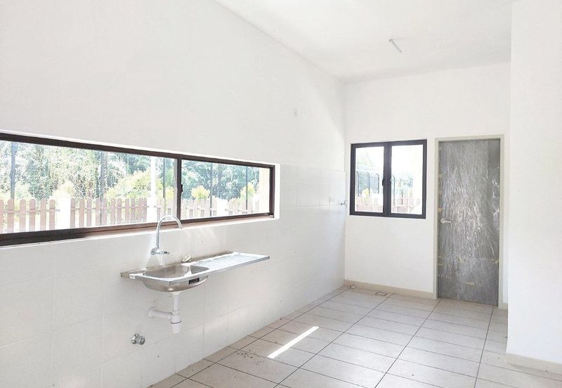 Setia Warisan Tropika