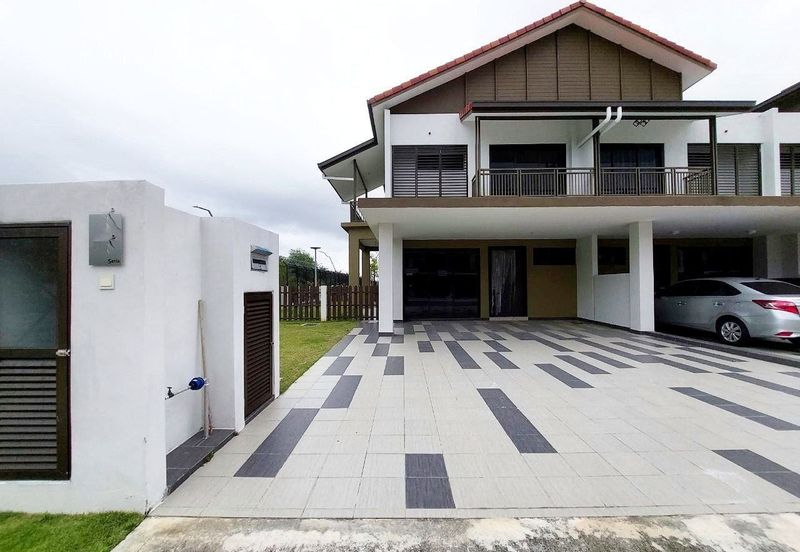 Setia Warisan Tropika