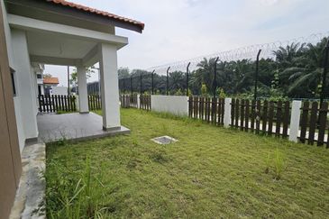 Setia Warisan Tropika (Belladonna)