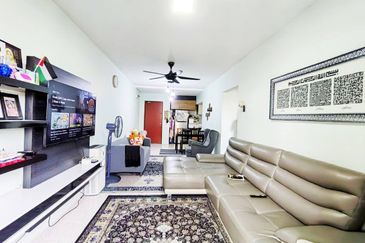 Pangsapuri Damai, Subang Bestari