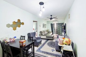 Pangsapuri Damai, Subang Bestari