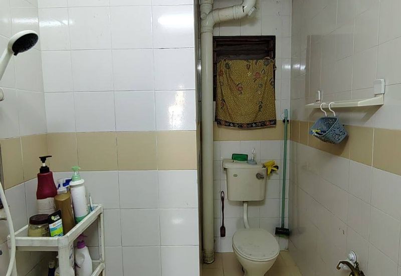 Pangsapuri Damai, Subang Bestari