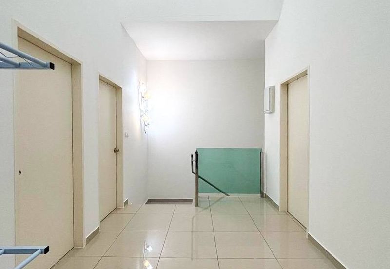 TIARA SENDAYAN (PRESINT 8)