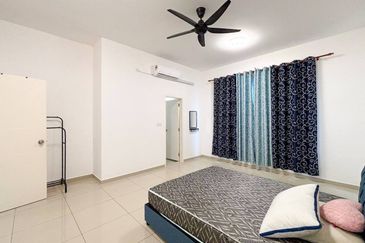 TIARA SENDAYAN (PRESINT 8)