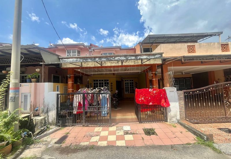 Taman Dahlia, Sepang