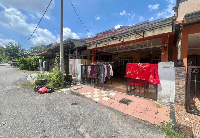 Taman Dahlia, Sepang