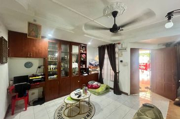 Taman Dahlia, Sepang