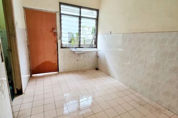 Taman Dahlia, Sepang