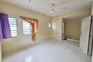 Taman Tasik Semenyih (Lake Residence)