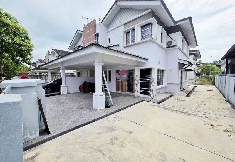 Taman Tasik Semenyih (Lake Residence)