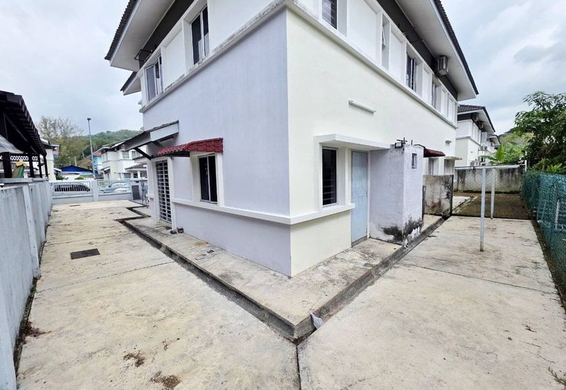 Taman Tasik Semenyih (Lake Residence)