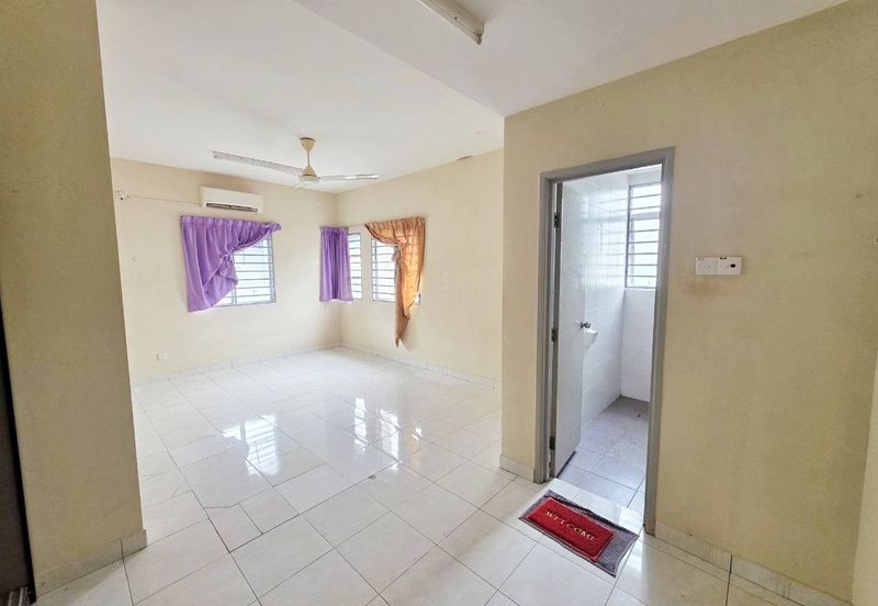 Taman Tasik Semenyih (Lake Residence)