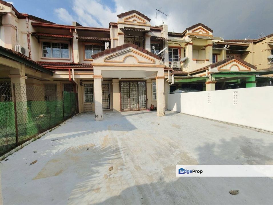 FACING OPEN❗️2 Storey Link Terrace USJ 22 Subang Jaya, Selangor, USJ