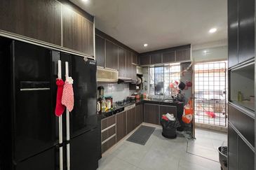 Taman Saujana Puchong