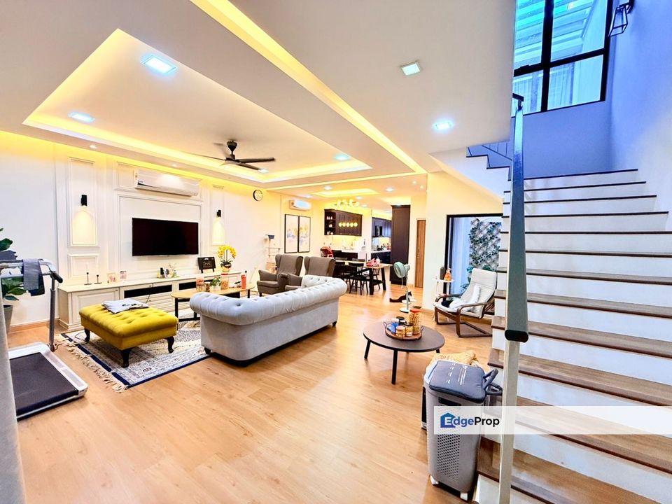 RENOVATED 22' x 75'🔥Double Storey Terrace Elmina West Elmina Valley U16 Denai Alam Shah Alam, Selangor, Shah Alam