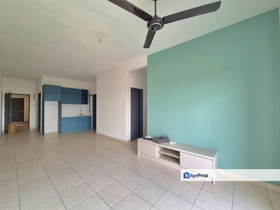 TERMURAH 2 PARKING ADA POOL🔥 Residensi Kesuma 1, Bandar Tasik Kesuma Semenyih, Selangor, Semenyih