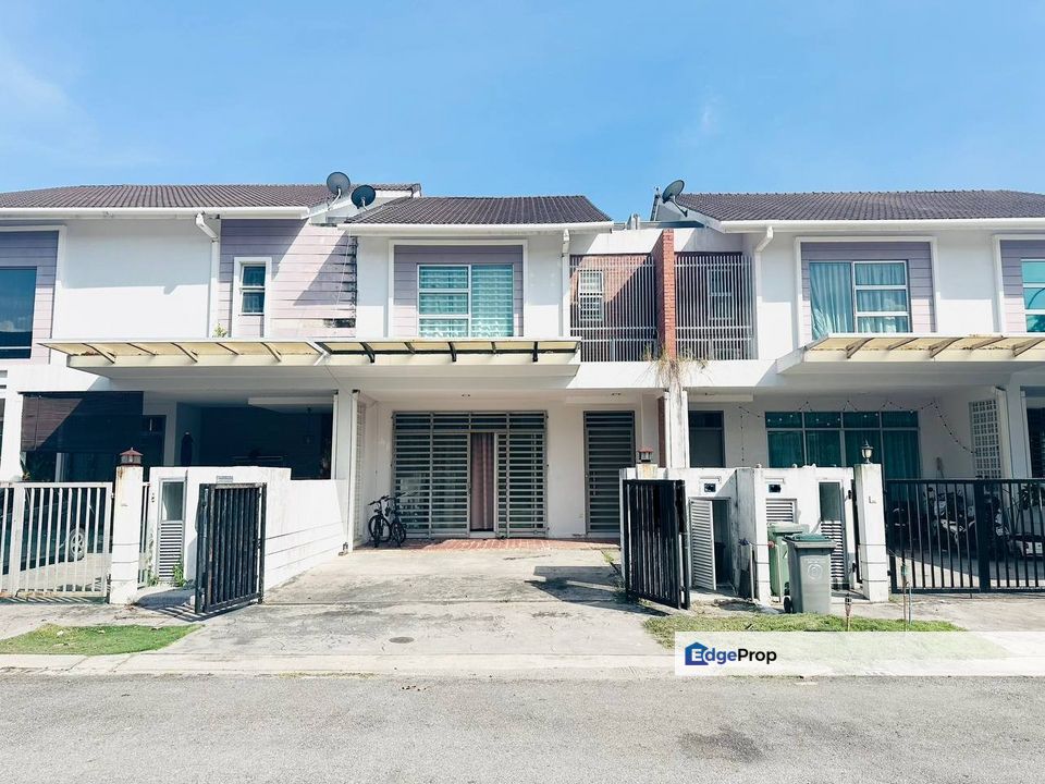 BELOW MARKET❗️2 Storey Terrace Laman Bakawali Kota Seriemas Nilai, Negeri Sembilan, Nilai