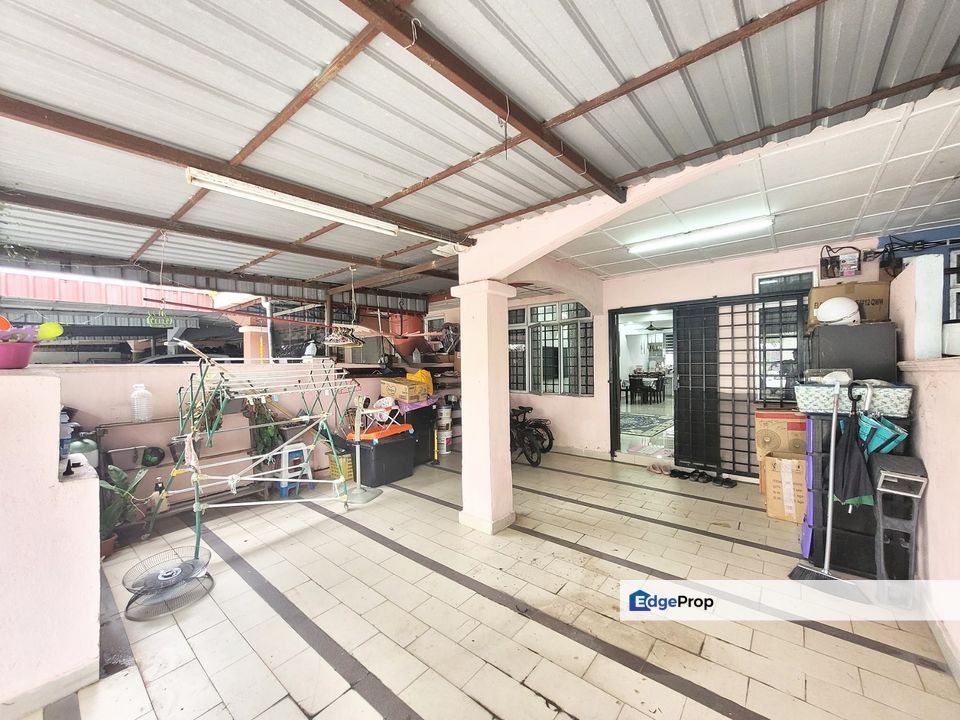 FACING OPEN EXTENDED KITCHEN❗️2 Storey Terrace Jalan Angkasa, Bandar Mahkota Banting, Selangor, Banting