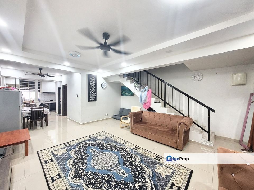 FACING OPEN EXTENDED KITCHEN❗️2 Storey Terrace Jalan Angkasa, Bandar Mahkota Banting, Selangor, Banting