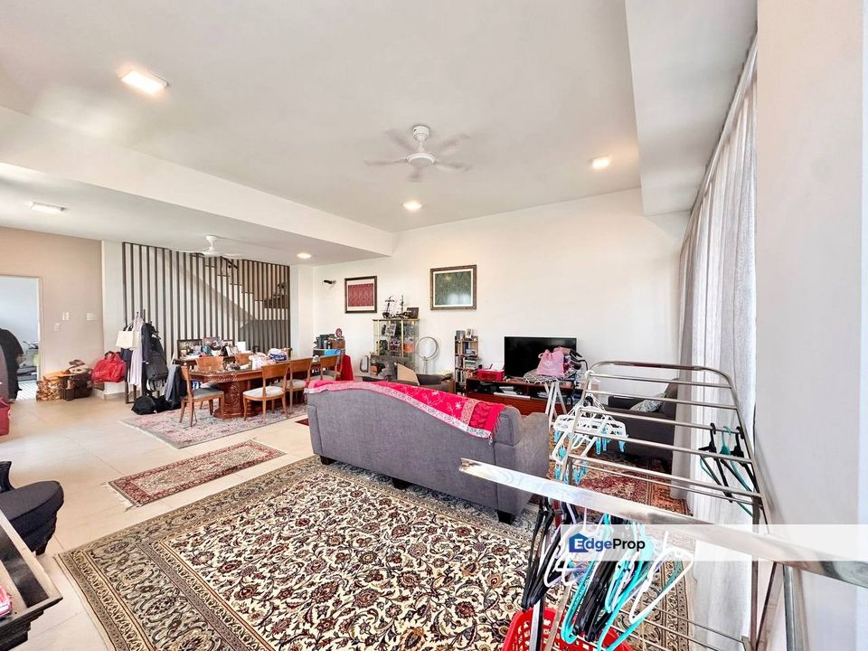 ENDLOT EXTRA LAND🔥6 BEDROOM❗️3-Storey Terrace The Mulia Residences Cyberjaya, Selangor, Cyberjaya