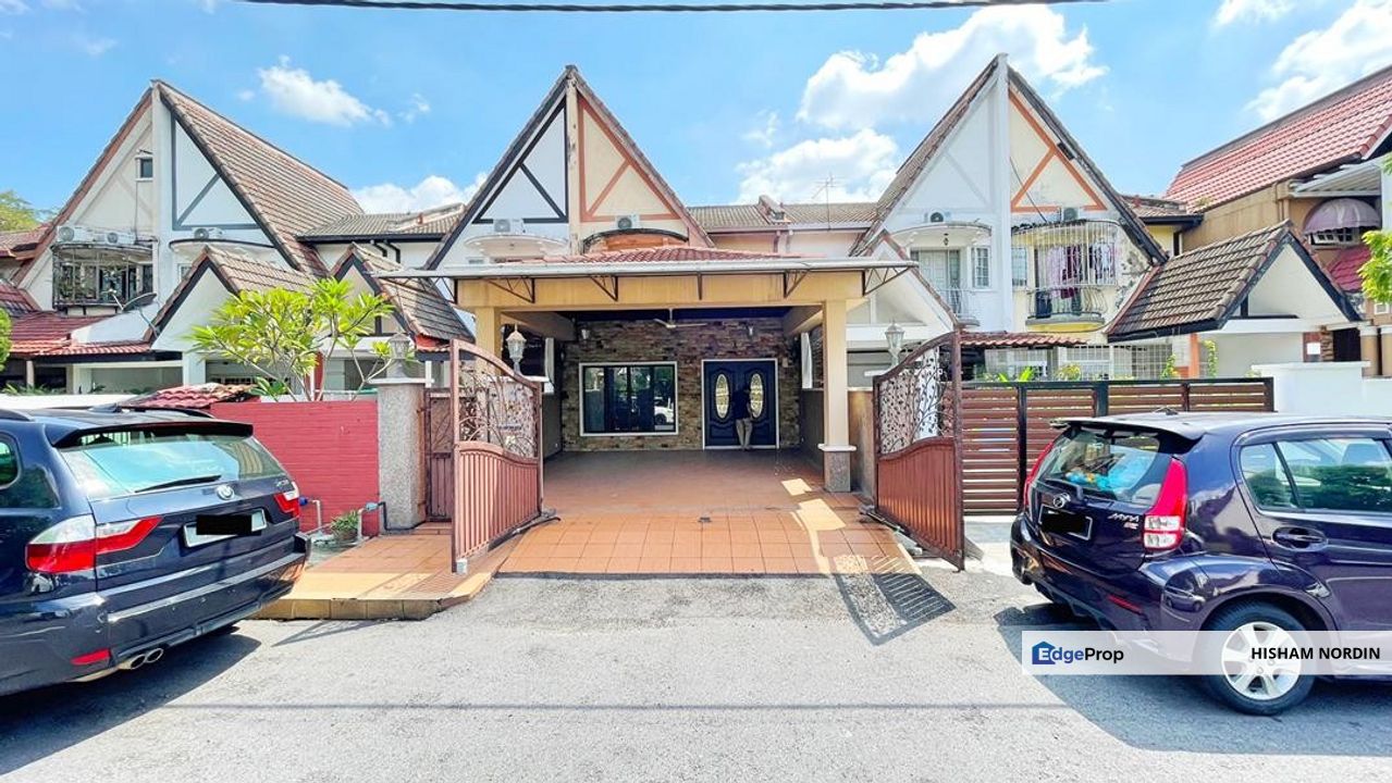 Facing Open Renovated 2Storey House Taman Setiawangsa for Sale RM1