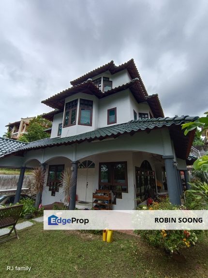 3 Storey Bungalow in Bukit Beruang for Sale, Melaka, Bukit Beruang