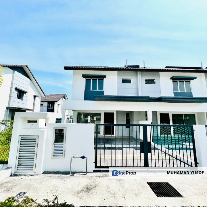Rumah Baru! 2 Storey End Lot House Bandar Mahkota Banting for Sale