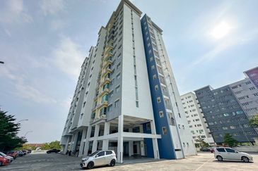 The Residence 1 @ Tiara South