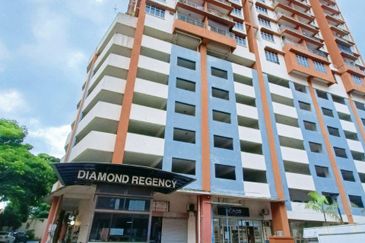 Diamond Regency