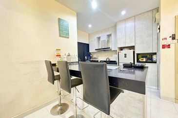 Kristal Villa Condominium