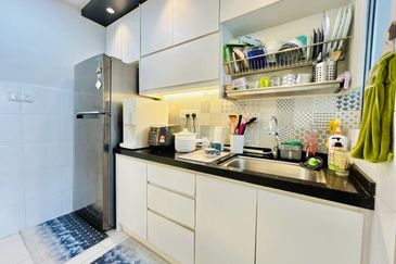 Residensi Platinum Teratai