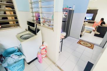 Apartment Teratai, Taman Sutera