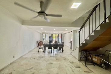 Taman Pandan Jaya Double Storey House Ampang Kuala Lumpur For Sale Renovated Unit