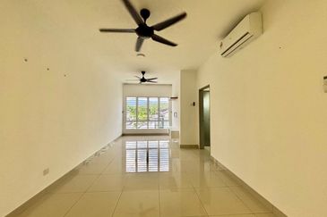Vista Sri Tanjung Condominium