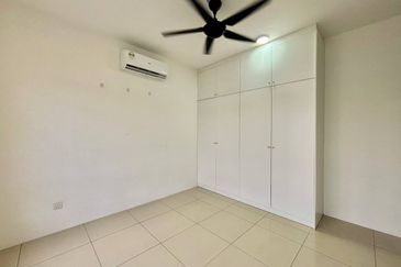 Vista Sri Tanjung Condominium