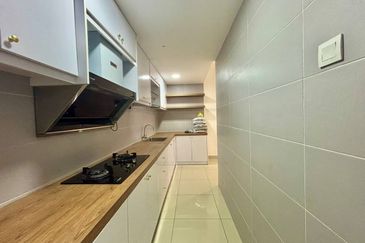 Vista Sri Tanjung Condominium