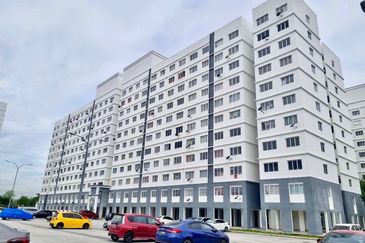 Simfoni Apartment @ Eco Majestic (Rumah Selangorku)