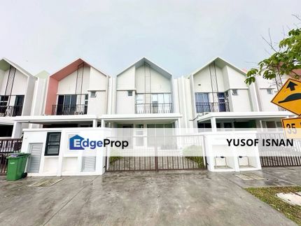 Frischia @ Serene Heights Bangi Semenyih Doubel Storey Superlink House For Sale Facing Open 5R 5B, Selangor, Semenyih