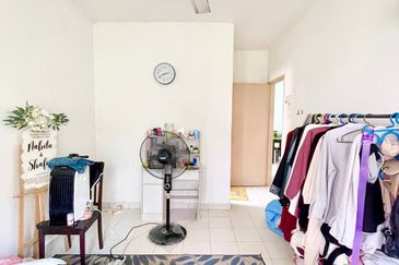 Apartment Teratai, Taman Sutera