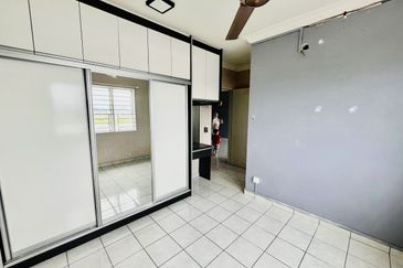 D'Kristal Apartment @ Setia EcoHill (Pangsapuri D'Kristal)