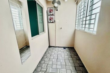 D'Kristal Apartment @ Setia EcoHill (Pangsapuri D'Kristal)