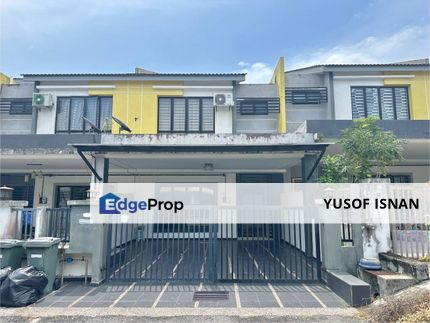 Double Storey phase 2A Semenyih Parkland Beranang For Sale Well Maintain Partial Furnished, Selangor, Semenyih