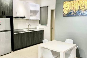 Platinum Splendor Residence