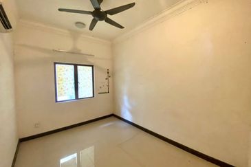 Desa Idaman Residences