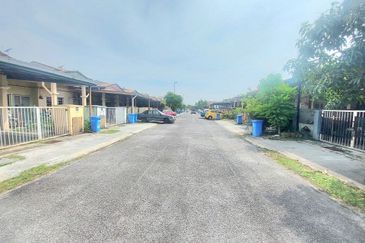 Seksyen 30, Shah Alam