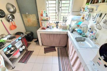 Seksyen 30, Shah Alam