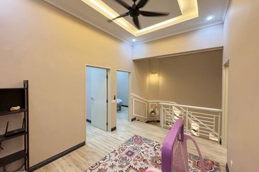 Kota Puteri, Batu Arang